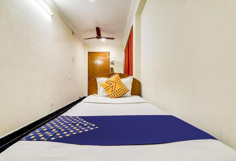 Номер Стандарт, Spot On Srinivasa Residency