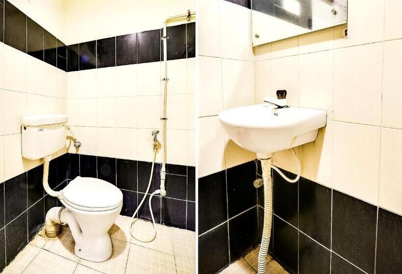 Номер Стандарт, Spot On Srinivasa Residency