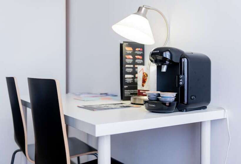 Habitación Cuádruple Estándar, Aparthotel Atenea Calabria