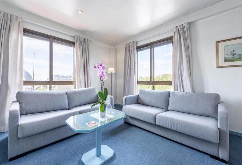 استودیوی استاندارد, Espahotel Plaza De España