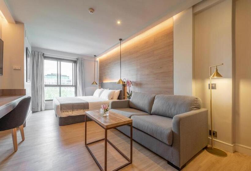 اتاق پرمیوم, Espahotel Plaza De España