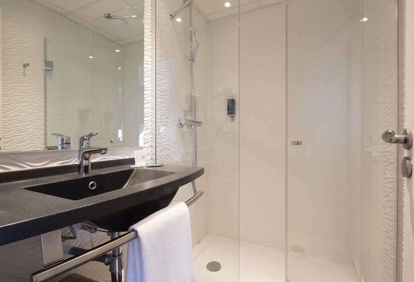 Номер Комфорт, Escale Oceania Saint Malo