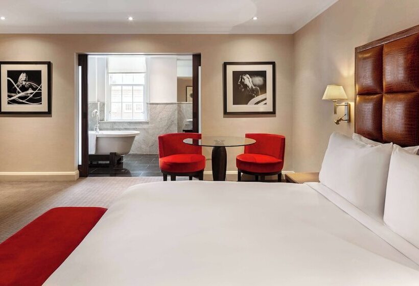 Номер Премиум, The May Fair, A Radisson Collection Hotel, Mayfair London