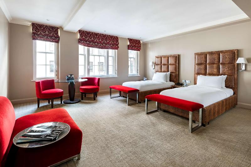 Номер Superior, The May Fair, A Radisson Collection Hotel, Mayfair London