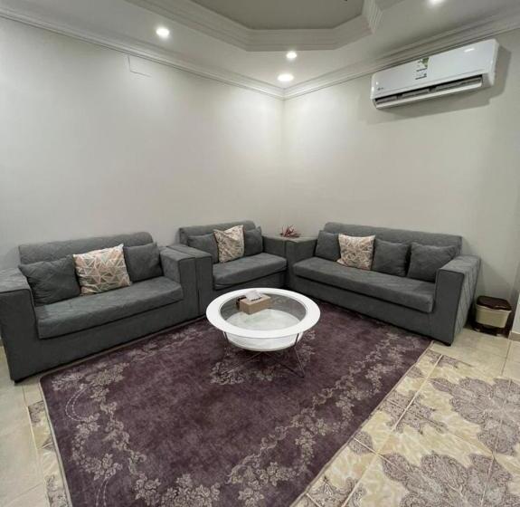 Президентский Люкс, سويت ان العلا للشقق المفروشة الخاصة Sweet In Alula Apartments And Organizing Tours