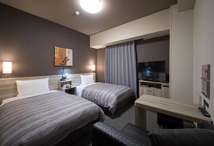 Номер Стандарт, Route Inn Hamada Ekimae