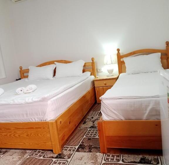 اتاق لوکس خانوادگی, Ravshan Boutique