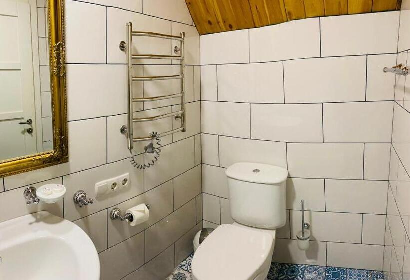 اتاق خانوادگی, гриль станція
