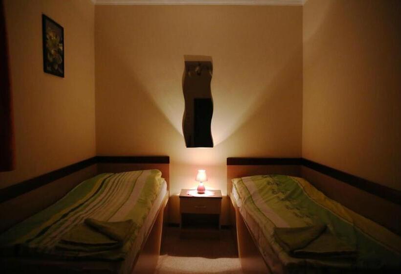 Номер Стандарт, Motel Orgován