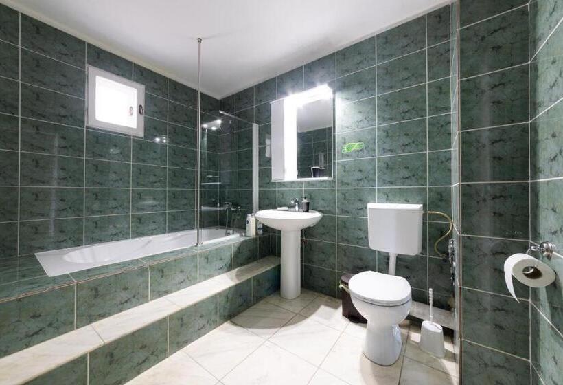آپارتمان لوکس 2 خوابه, Vila Adriana