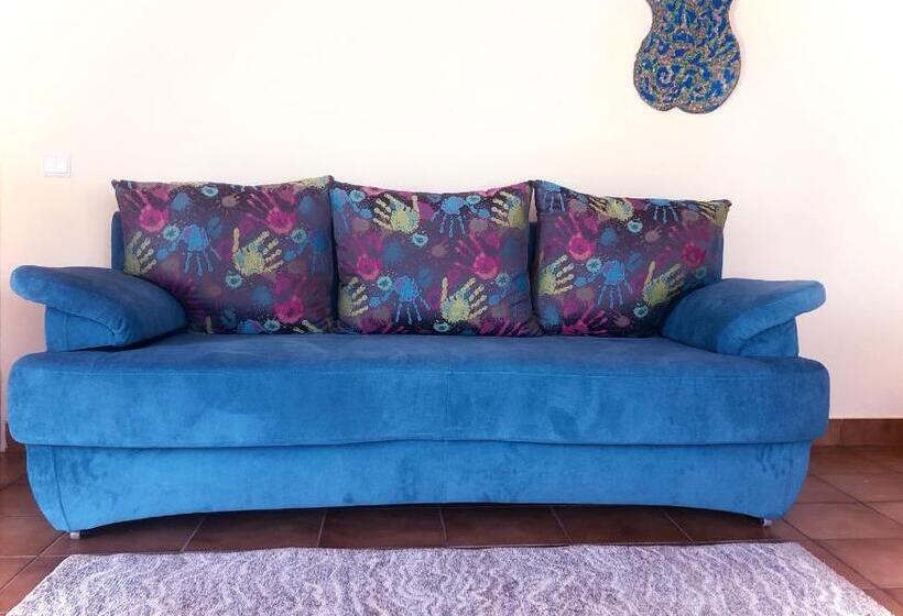 آپارتمان سوپریور 2 خوابه, Vila Adriana