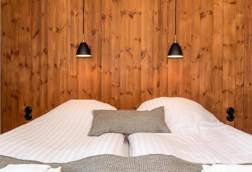 Quarto Familiar Deluxe, Bergshotellet