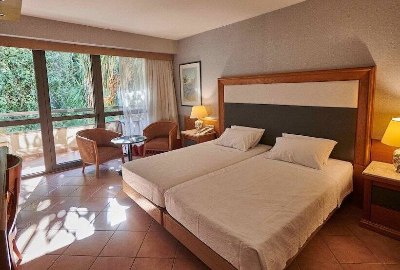 수피리어 트리플 룸, Divani Corfu Palace