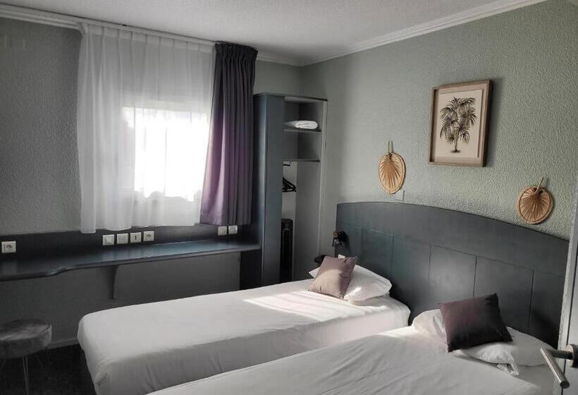 Номер Стандарт, Kyriad Direct Arles
