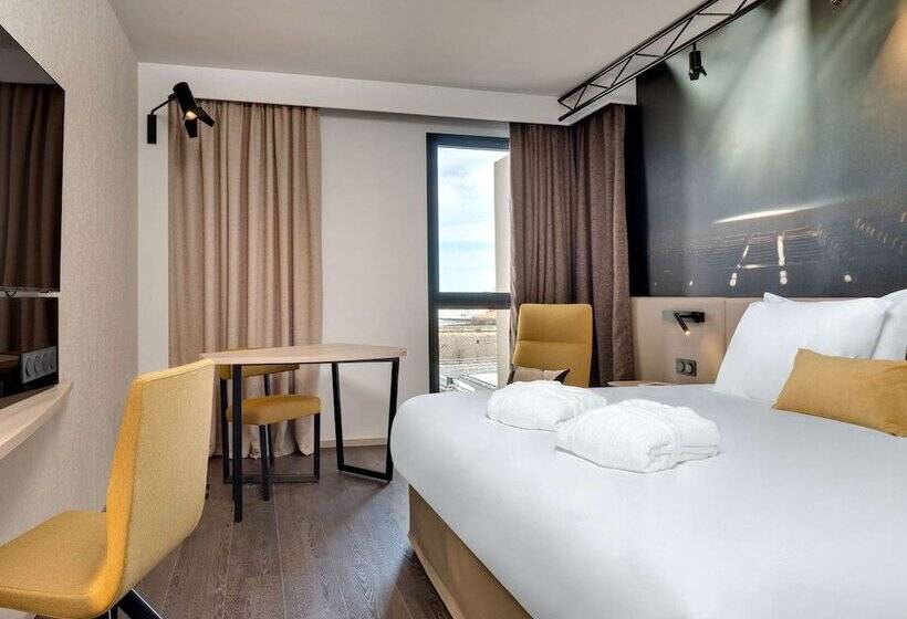 Номер Престиж, Mercure Montpellier Centre Comédie