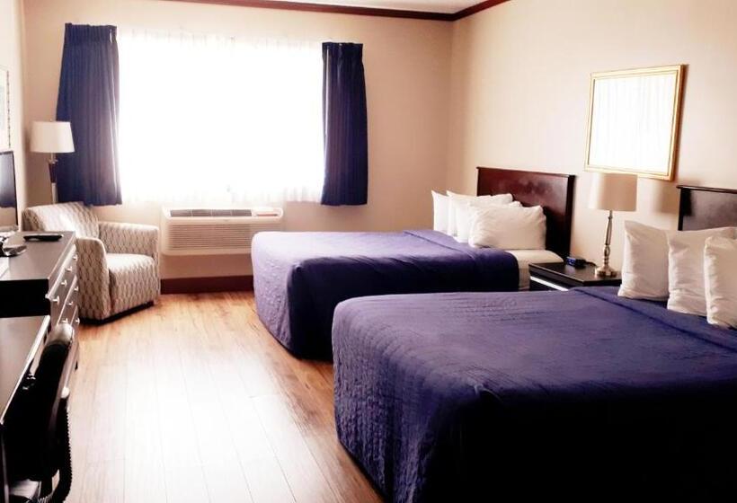 Номер Стандарт, Causeway Bay Hotel Sparwood