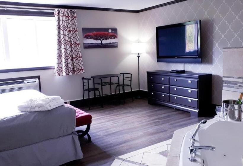 Стандартный Номер Кровать Кинг, Causeway Bay Hotel Sparwood