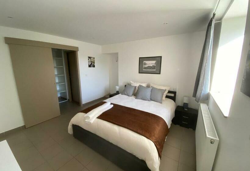 标准间, Auberge De Thelis