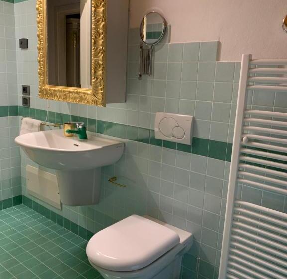 Полулюкс, Villa Vaccari Garda