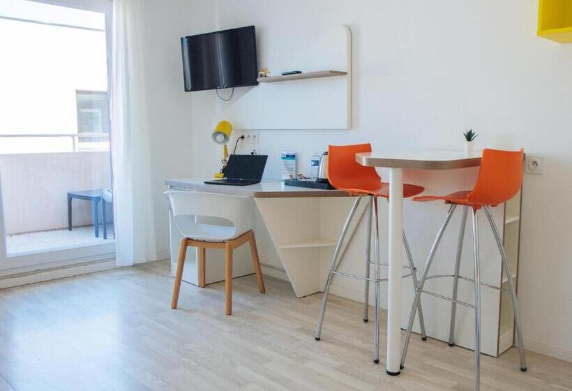 スーペリアスタジオ, Twenty Business Flats Nîmes Trigone