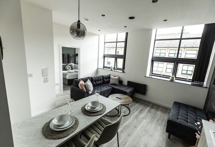 Апартаменты Deluxe 1 Спальня, Spire Accommodations Ltd