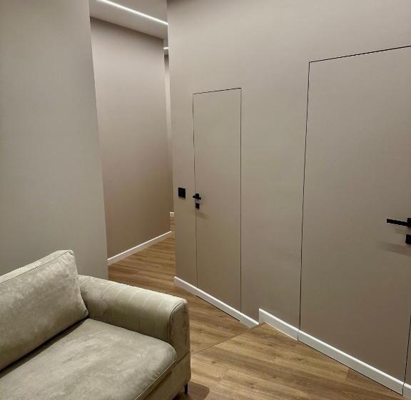 带2个卧室的套房, Venis