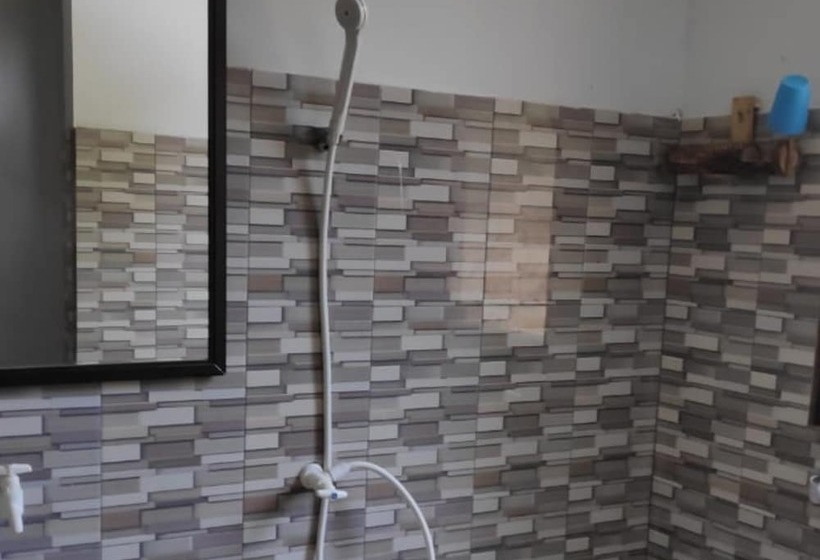 Кровать в Общей Комнате, Homestay Rahayu