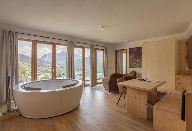 테라스 주니어 스위트, Giallo Dolomiti Wellness