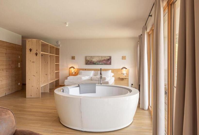 테라스 주니어 스위트, Giallo Dolomiti Wellness