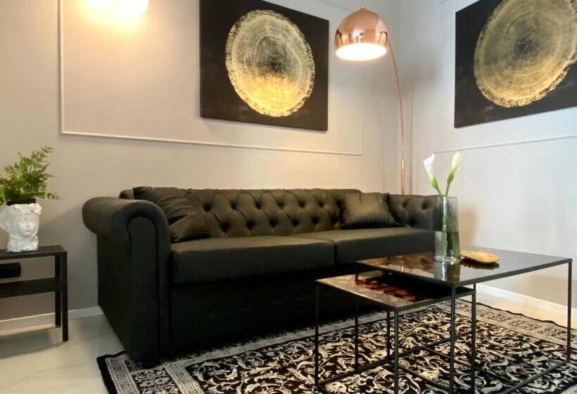Deluxe Suite King Bed, Intomilan Galleria Duomo I Boutique & Design Apart