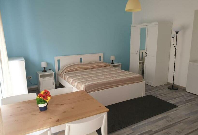 اتاق کلاسیک چهارنفره, Lipari Suite Apartament