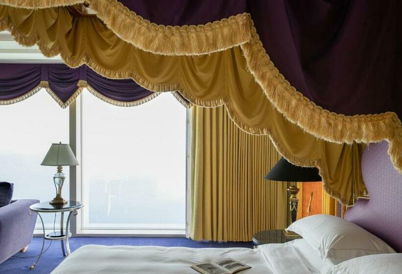 Family Suite, Jumeirah Burj Al Arab Dubai