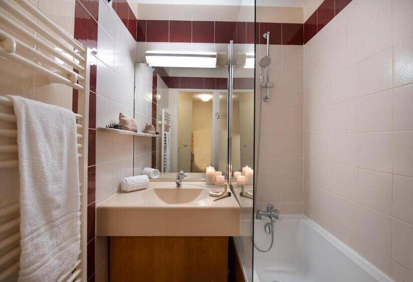آپارتمان 1 خوابه, Le Cheval Blanc   Village Montana