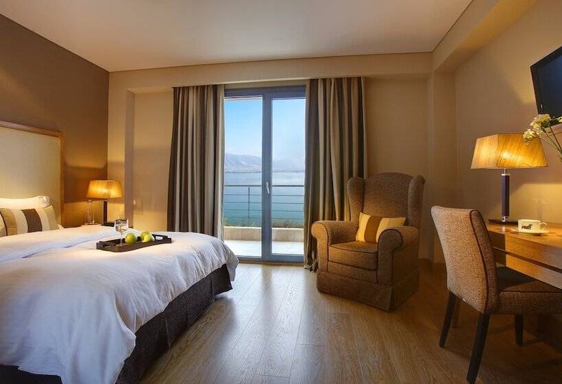 اتاق لوکس با چشم‌انداز دریاچه, Limneon Resort & Spa