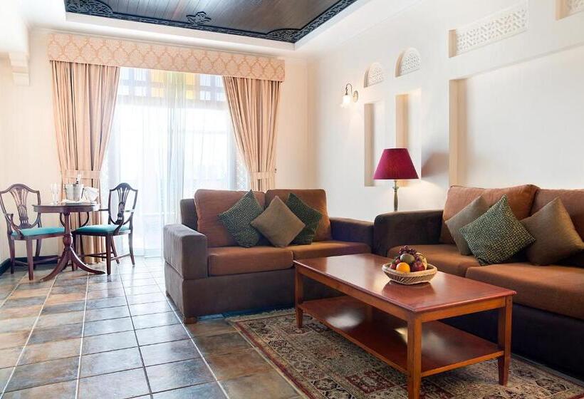 سوئیت 2 خوابه, Novotel Bahrain Al Dana Resort