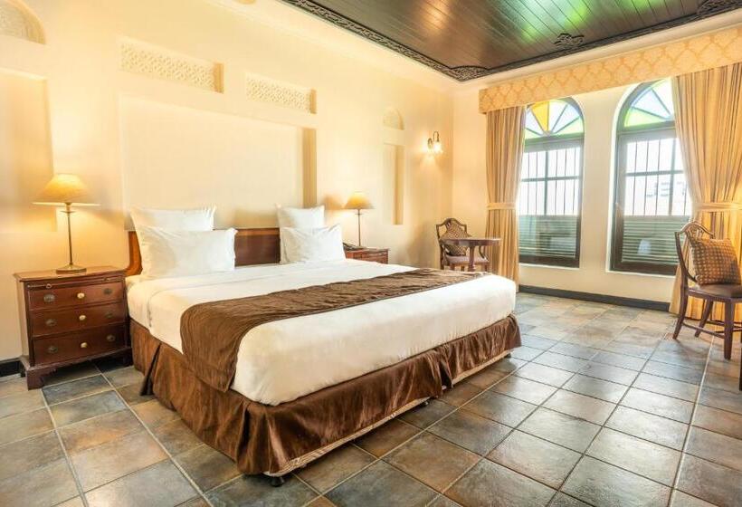 سوئیت 2 خوابه, Novotel Bahrain Al Dana Resort