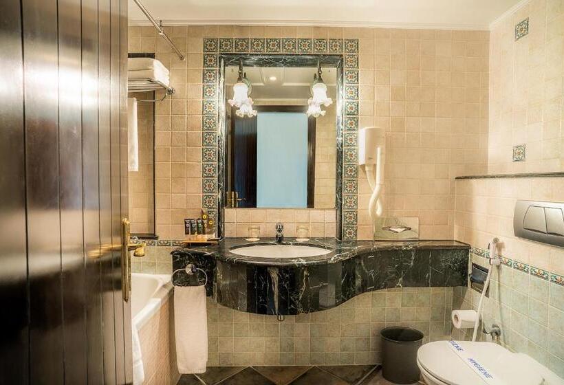 اتاق استاندارد, Novotel Bahrain Al Dana Resort