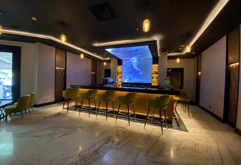 اتاق اجرایی, Mövenpick Hotel Cairo   Media City