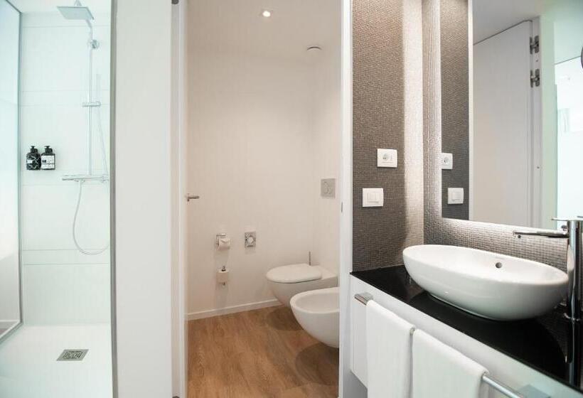 اتاق استاندارد, Innside By Meliá Milano Torre Galfa