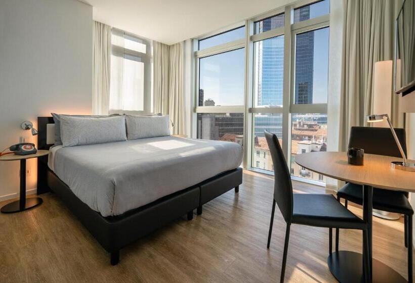 اتاق استاندارد با چشم‌انداز شهر, Innside By Meliá Milano Torre Galfa