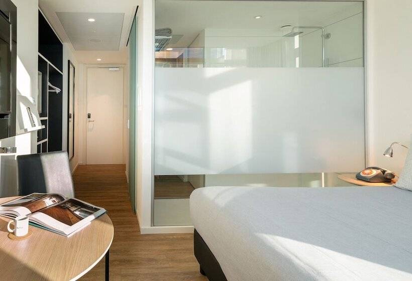 اتاق استاندارد با چشم‌انداز شهر, Innside By Meliá Milano Torre Galfa