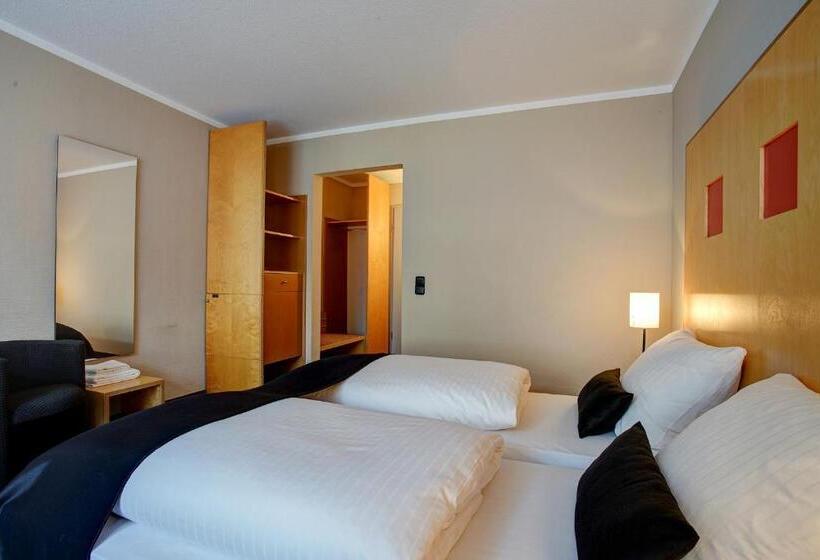 Номер Стандарт Трехместный, Centro Hotel Nürnberg, Trademark Collection By Wyndham