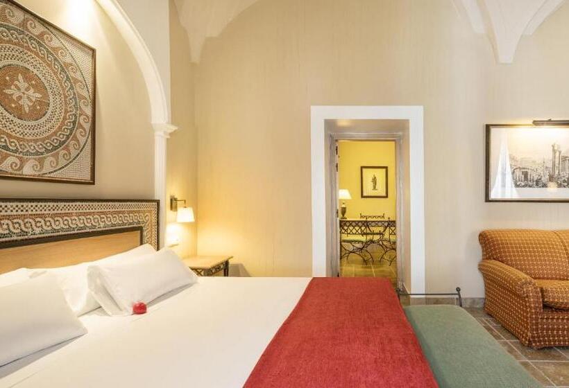 Junior Süit, Ilunion Merida Palace