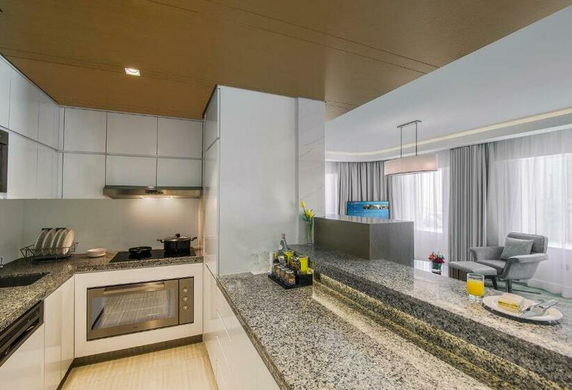 Апартаменты 3 Спальни, Towers Rotana   Dubai