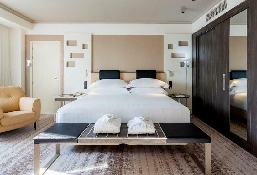 اتاق پرمیوم, Madrid Marriott Auditorium Hotel & Conference Center