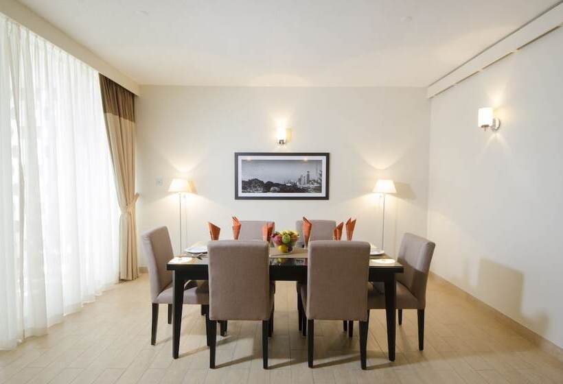 Апартаменты Deluxe 2 Спальни, The Apartments, Dubai World Trade Centre