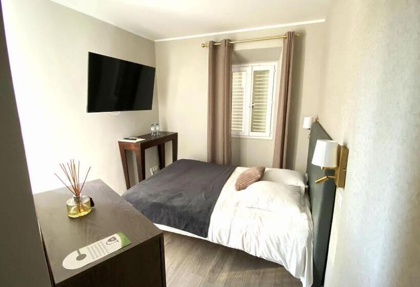 Номер Стандарт, Hôtel La Villa D'eze