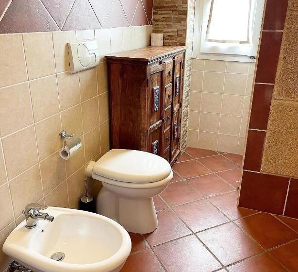 סוויטת דלוקס נוף לים, Dolce Vita Suite Alghero
