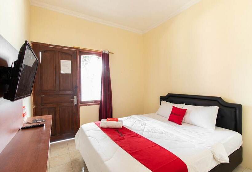 Номер Стандарт, Reddoorz @ Raya Janti Yogyakarta