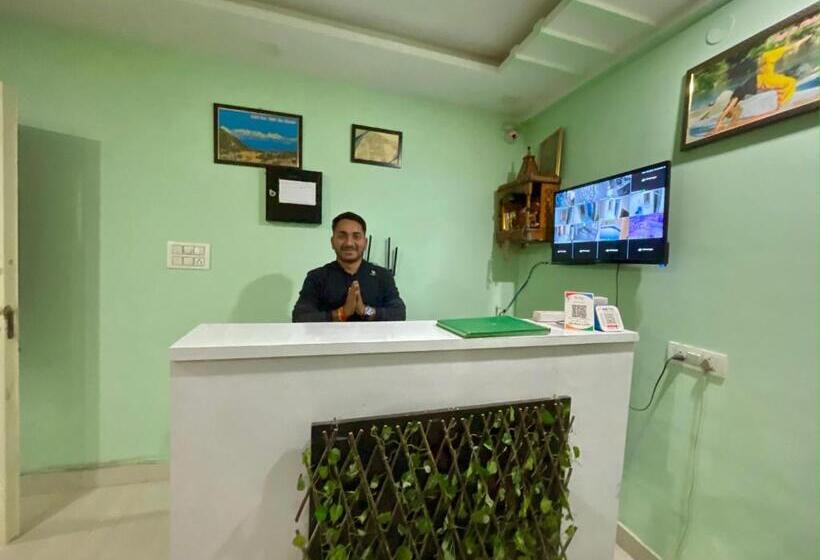 Номер Deluxe с Балконом, Kedar Inn